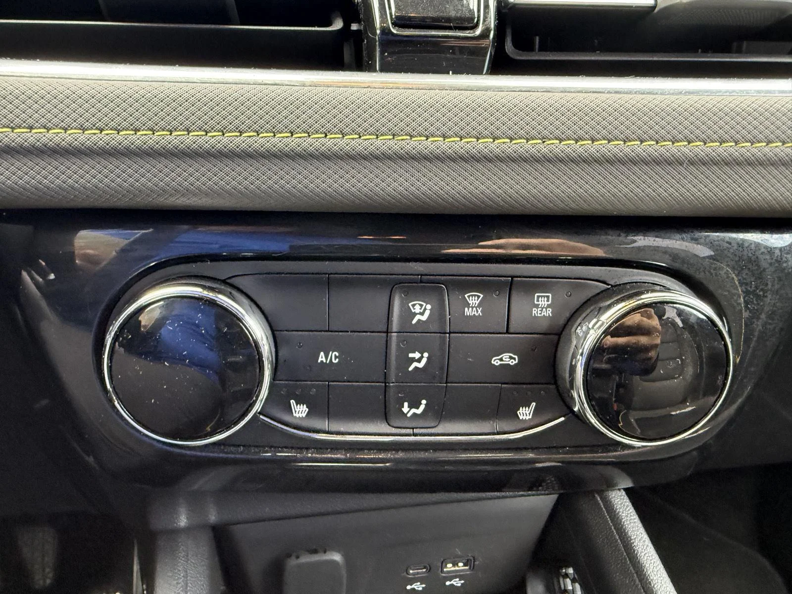 Used 2024 Fountain Blue Chevrolet ACTIV image 8