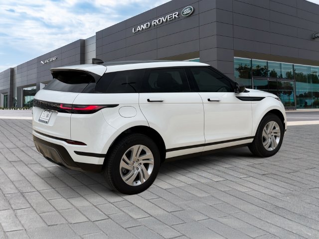 Certified Used 2025 Fuji White Land Rover S image 5