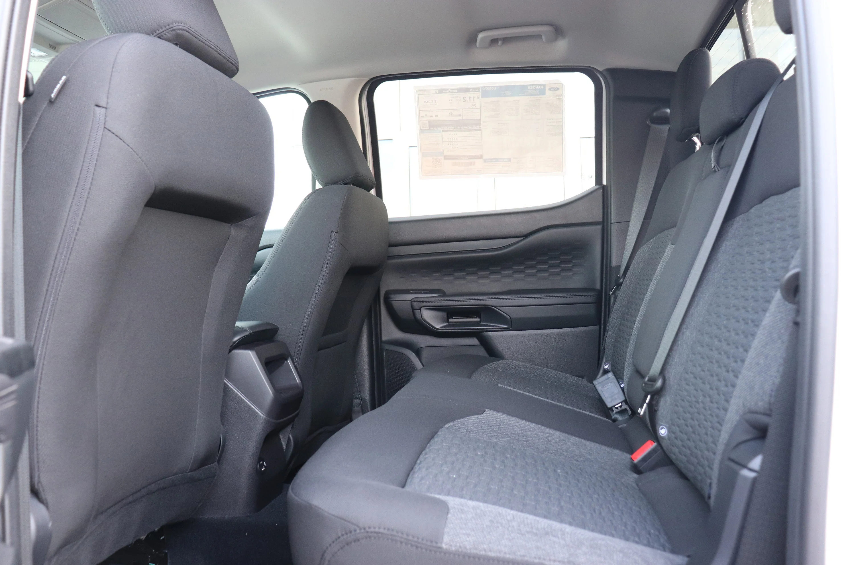 New 2026 OXFORD WHITE Ford XLT image 7