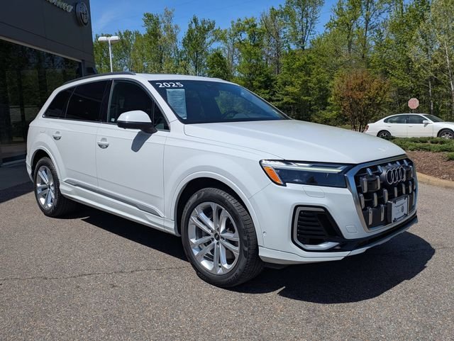 Used 2025 White Audi 55 Premium Plus image 9