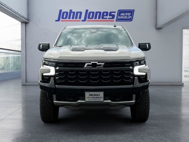 2026 Chevrolet Silverado 1500 ZR2 - Photo 8