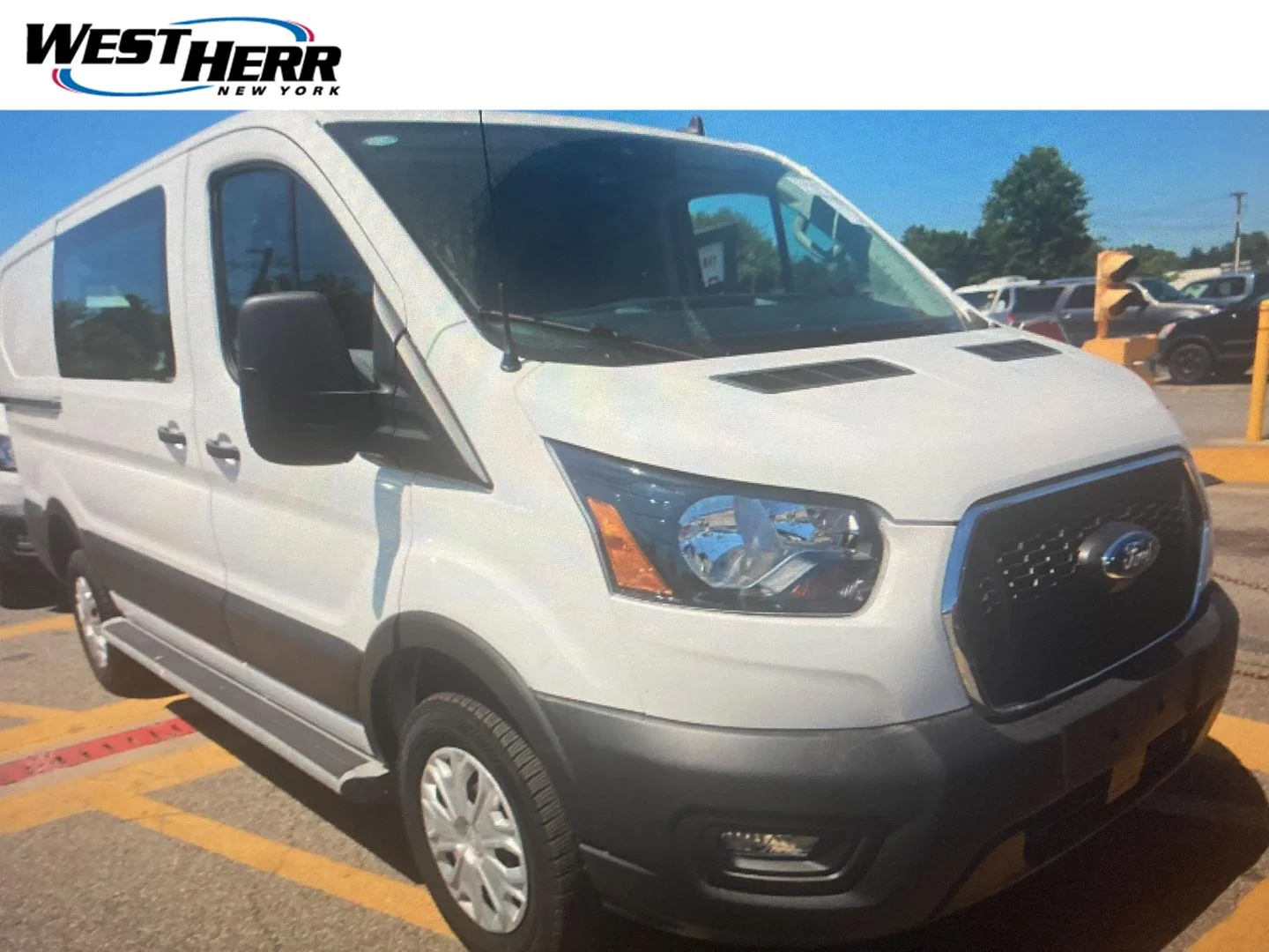 Used 2025 Oxford White Ford 250 image 1