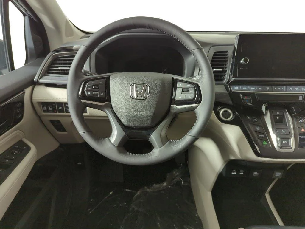 2026 Honda Odyssey Elite - Photo 12