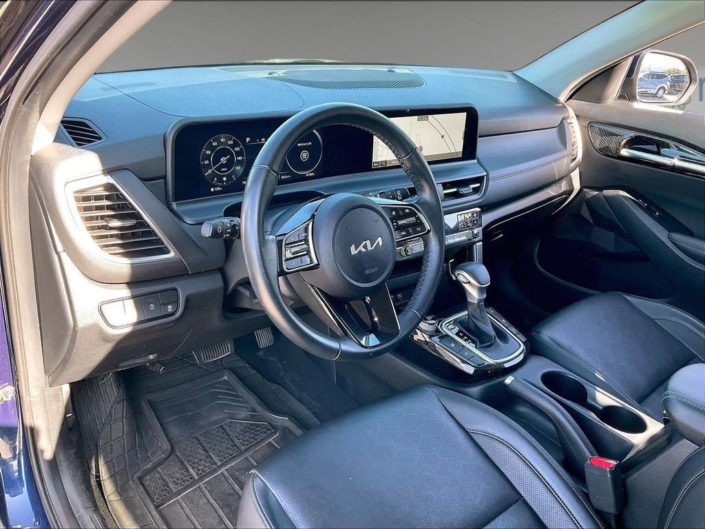Used 2024 Dark Ocean Blue Kia EX image 8