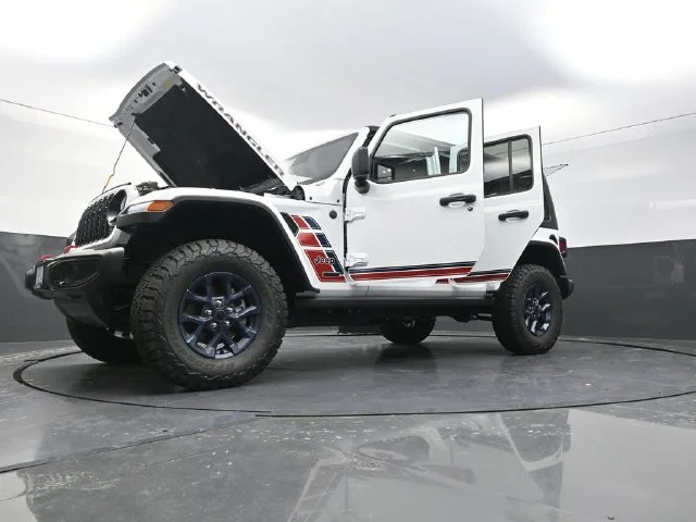 New 2026 Bright White Clearcoat Jeep  image 29