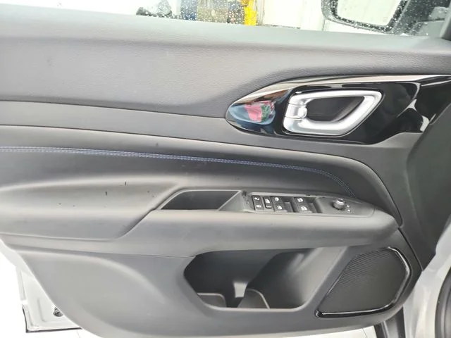 New 2026 Silver Jeep Latitude image 22