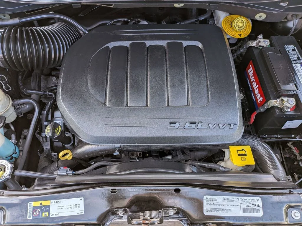 Used 2019 Black Dodge SE image 29