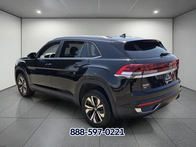 New 2026 BLACK Volkswagen 2.0T SE image 3