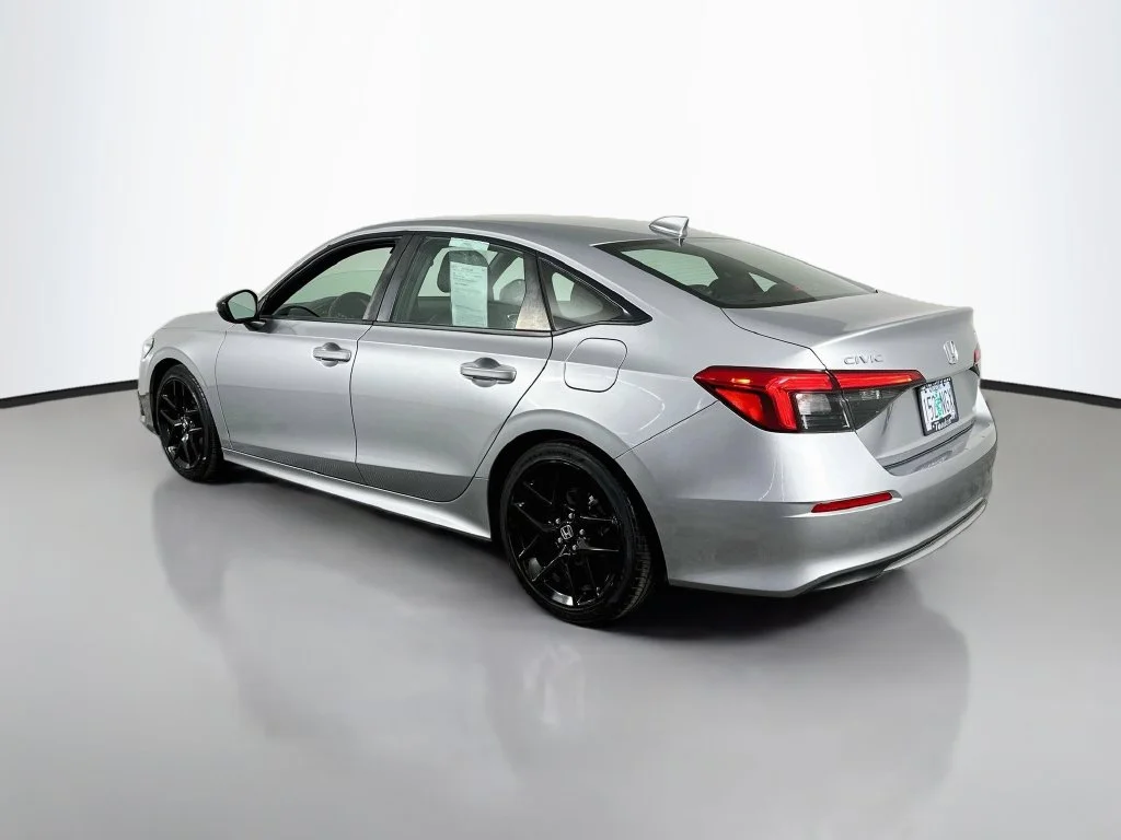 Used 2022 Silver Honda Sport image 6