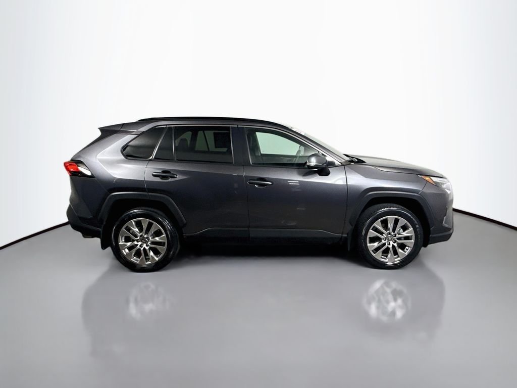 Used 2024 Magnetic Gray Metallic Toyota XLE Premium image 8