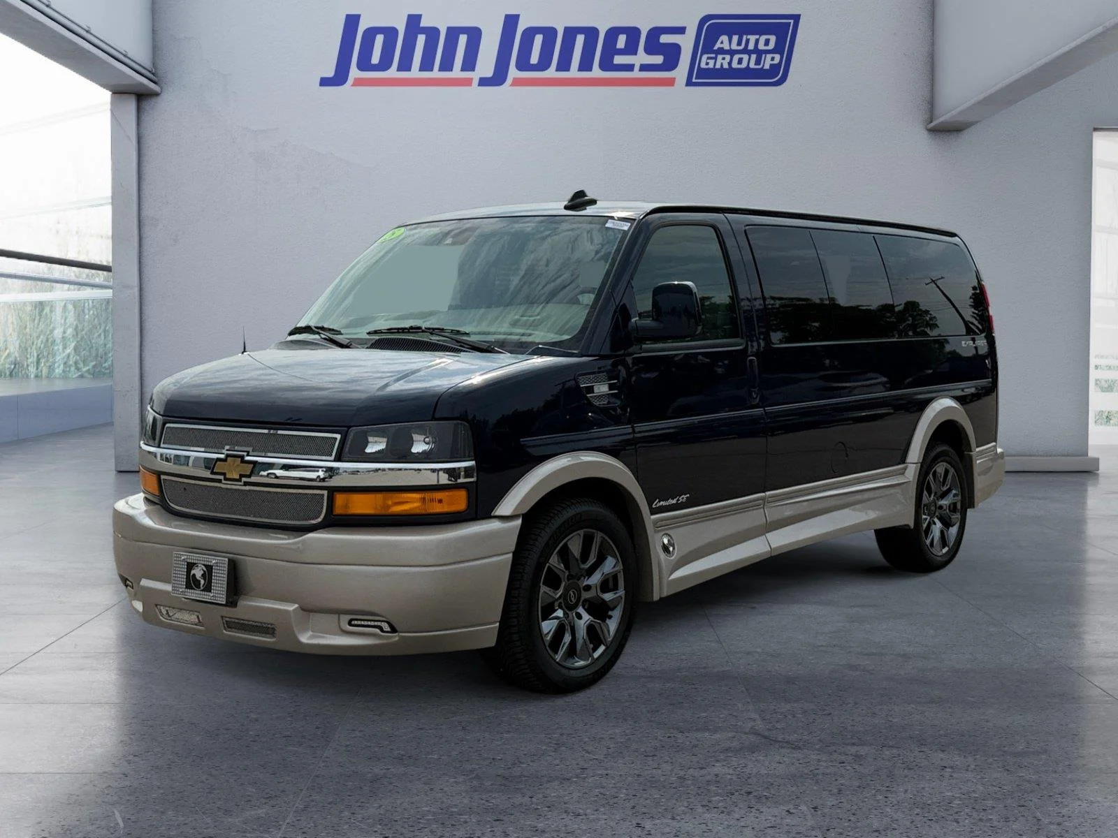 2025 Chevrolet Express Cargo Work Van