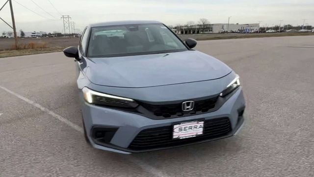 Used 2023 Sonic Gray Pearl Honda Sport image 3