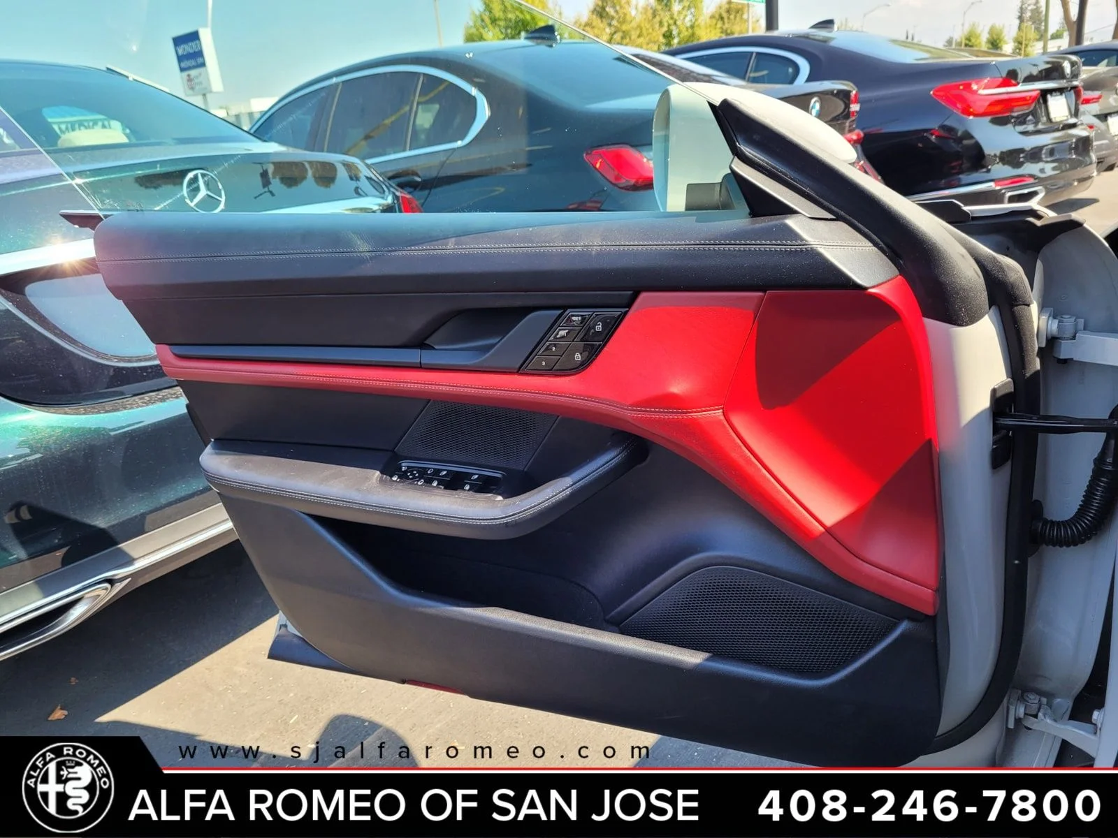 Used 2021  Porsche 4S image 13