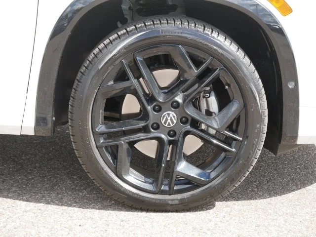 Certified Used 2026 White Volkswagen SE R-Line Black image 9