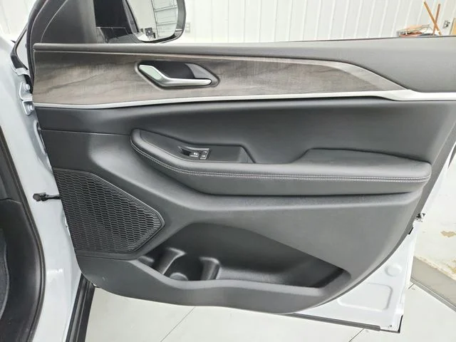 2026 Jeep Grand Cherokee L Laredo - Photo 42