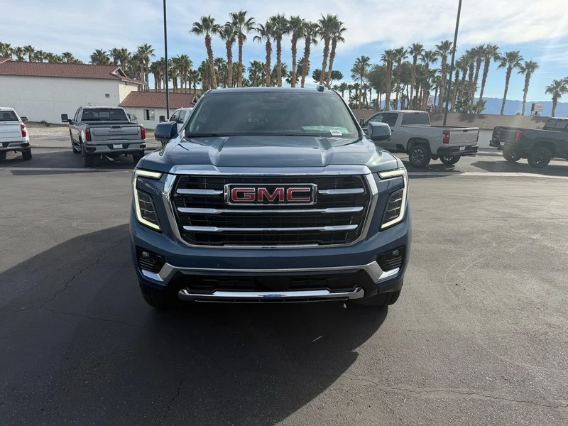 New 2026 Downpour Metallic GMC Elevation image 8