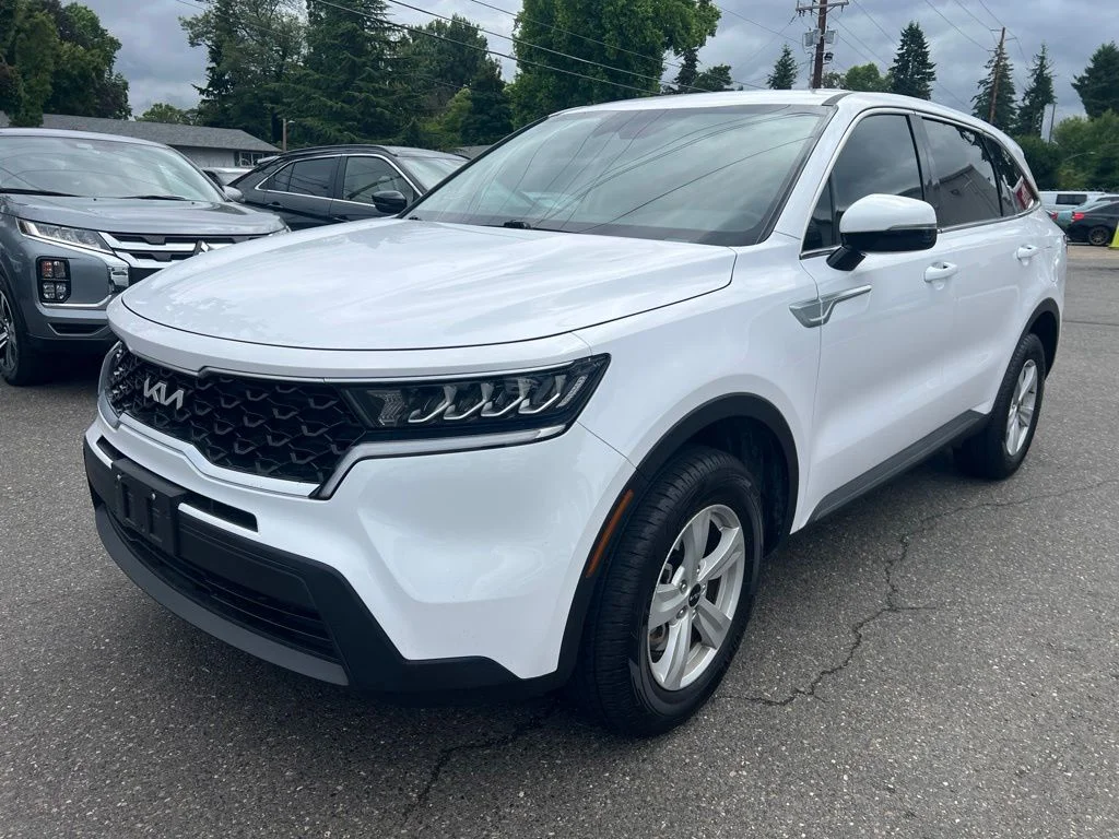 Used 2023 White Kia LX image 2