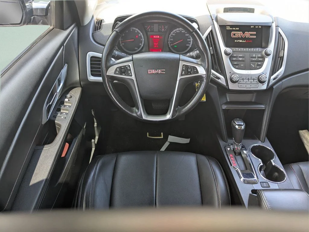 Used 2017 Red GMC SLT image 13