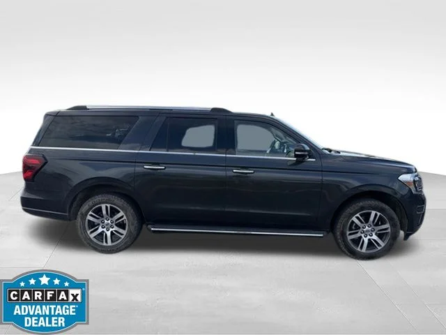 Used 2022 Gray Ford Limited image 3