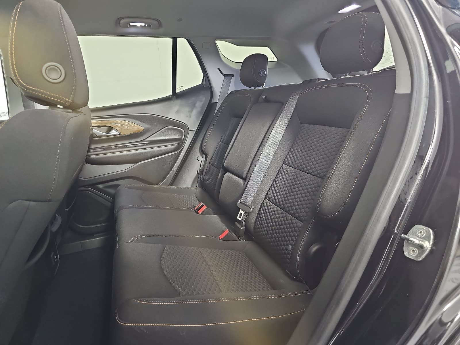 Used 2020 Black GMC SLE image 13