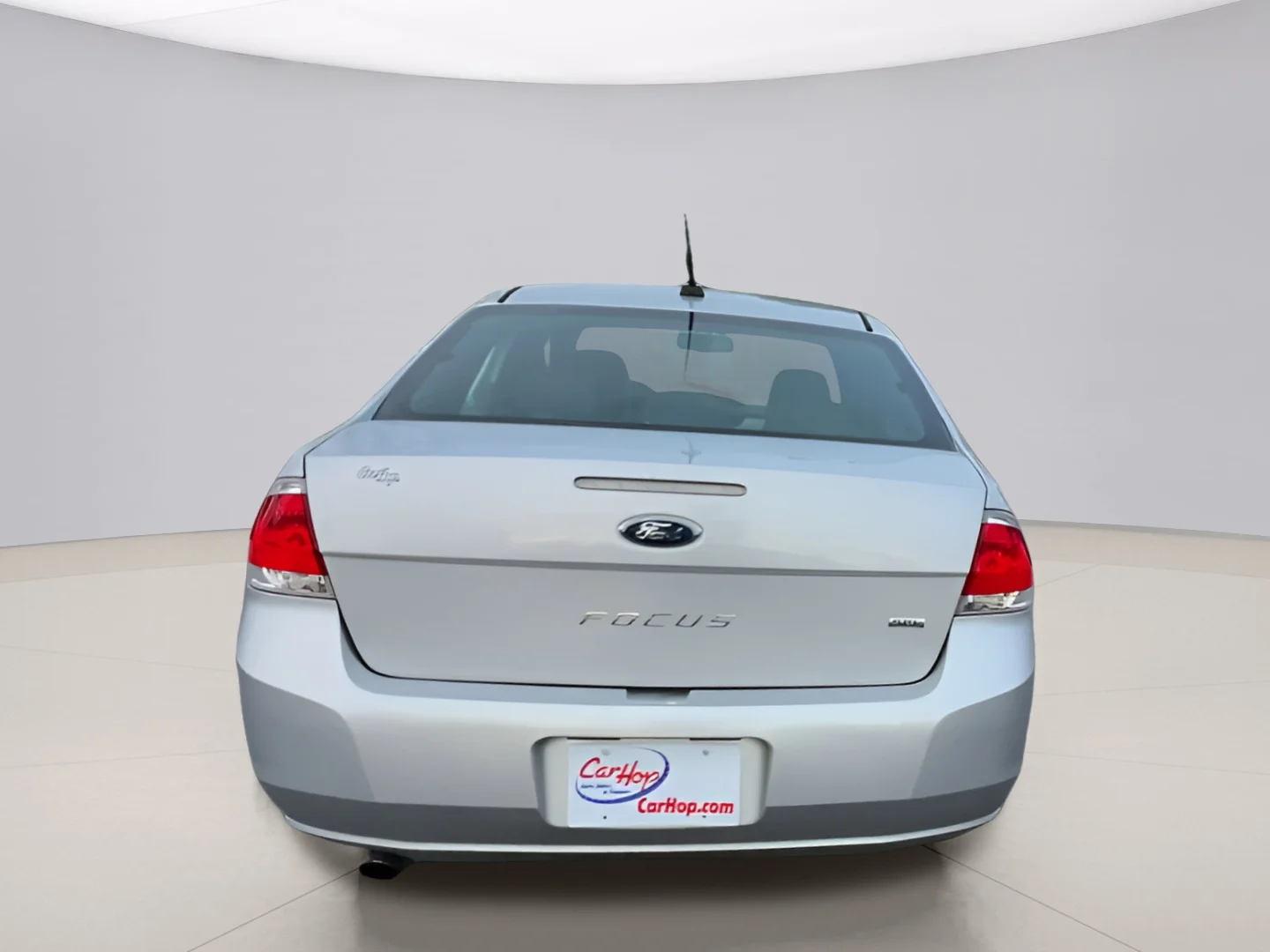 Used 2010 Silver Ford SEL image 7