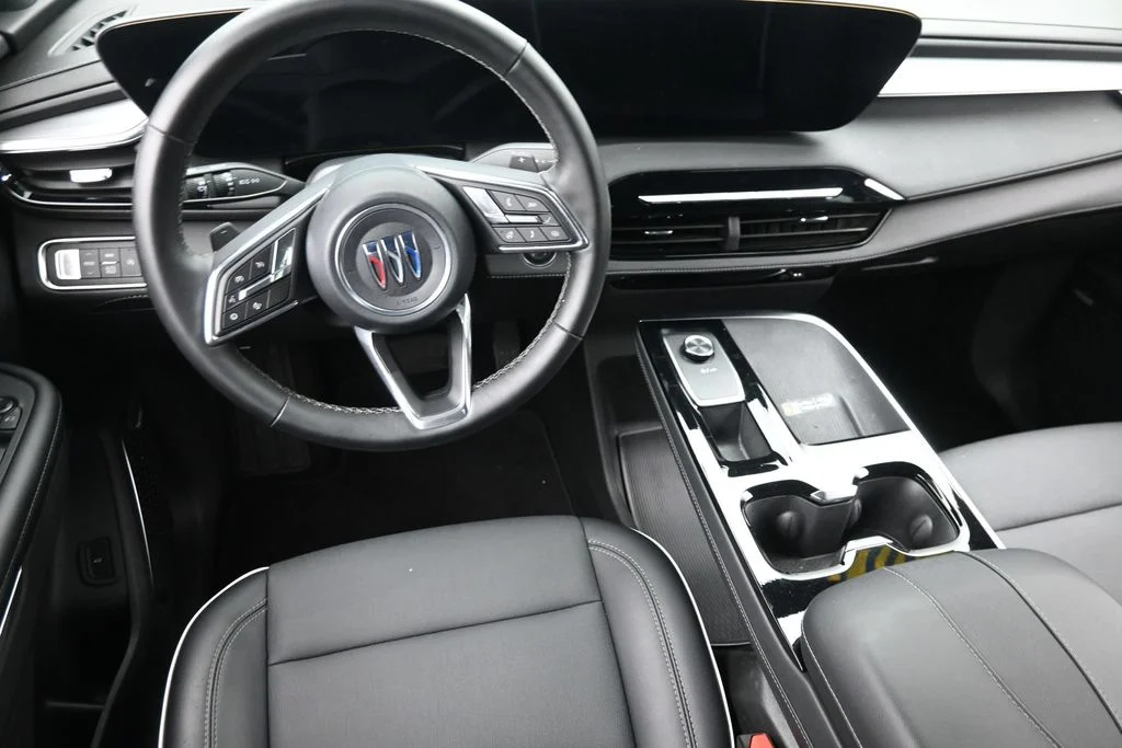 Used 2026 White Buick Preferred image 15