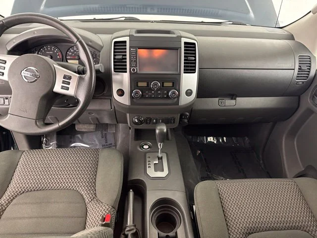 Used 2020 Blue Nissan SV image 31