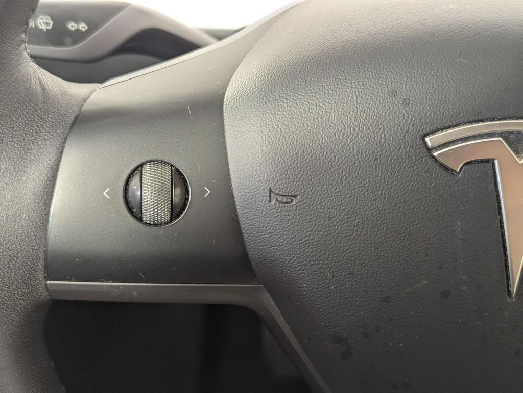Used 2022 Black Tesla Long Range image 7