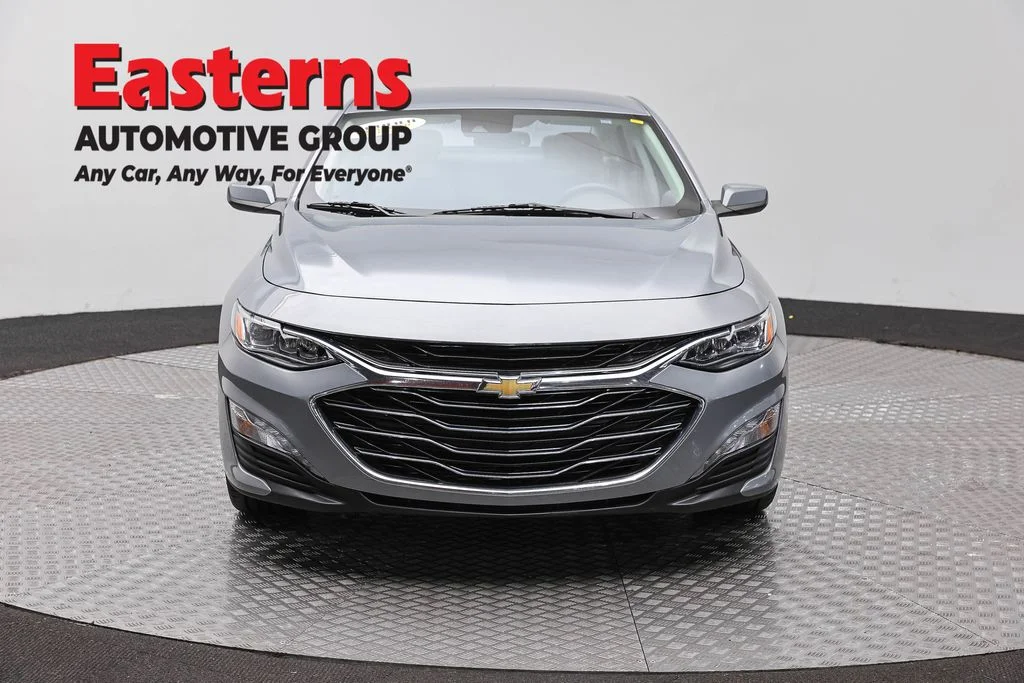 Used 2024 Gray Chevrolet LT image 2