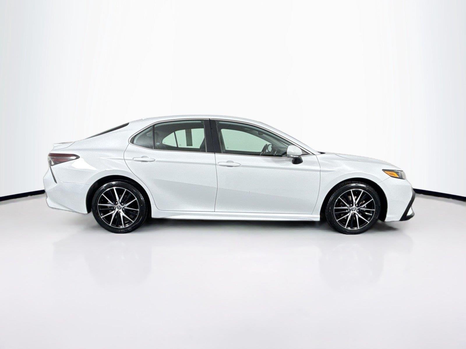 Certified Used 2023 Ice Edge Toyota SE image 9