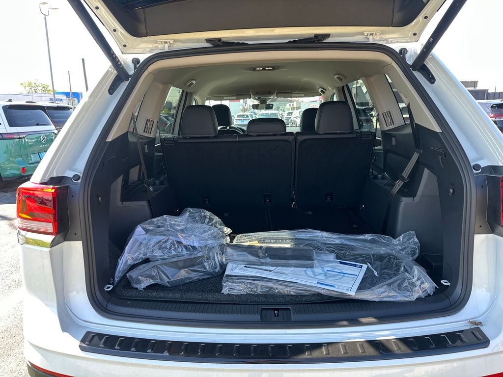 2026 Volkswagen Atlas SE w/Tech - Photo 25