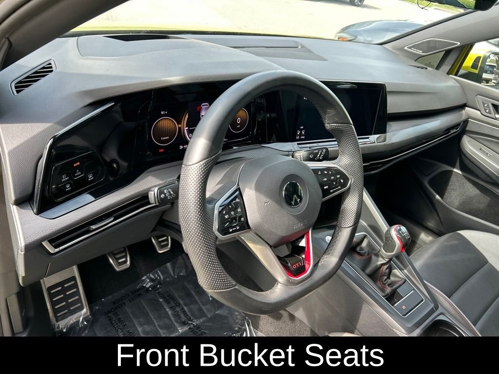Used 2022  Volkswagen Autobahn image 23