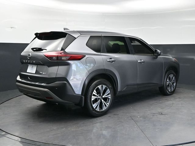 Used 2023 Gun Metallic Nissan SV image 5