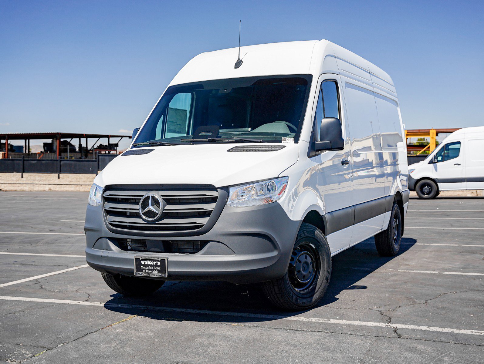 New 2025 Arctic White Mercedes-Benz 2500 High Roof I4 Diesel HO 144 RWD image 1