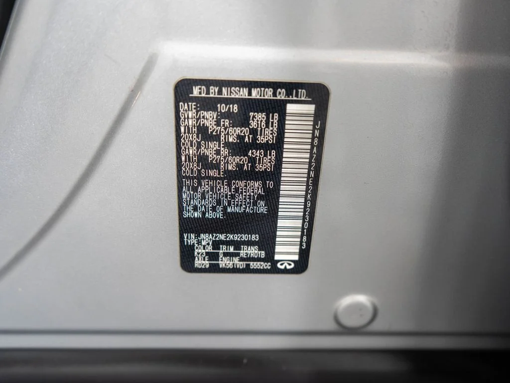 Used 2019 Silver INFINITI LUXE image 37
