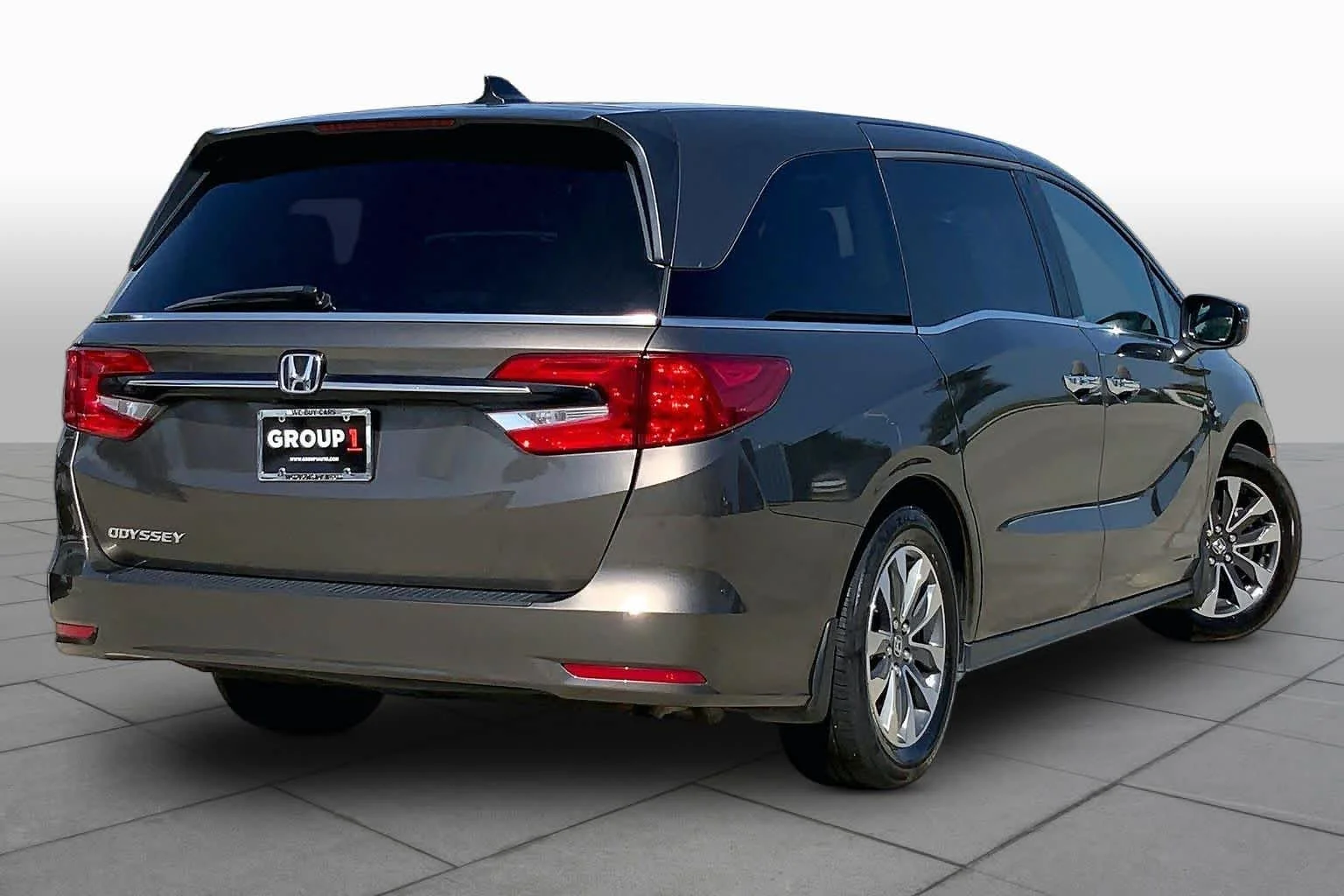 Used 2021 Pacific Pewter Metallic Honda EX-L image 12