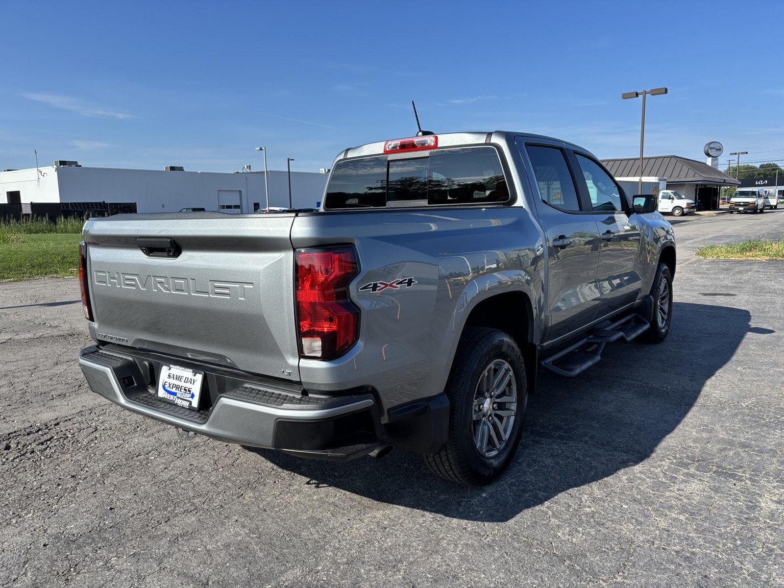 Used 2024 Sterling Gray Metallic Chevrolet 4WD LT image 7