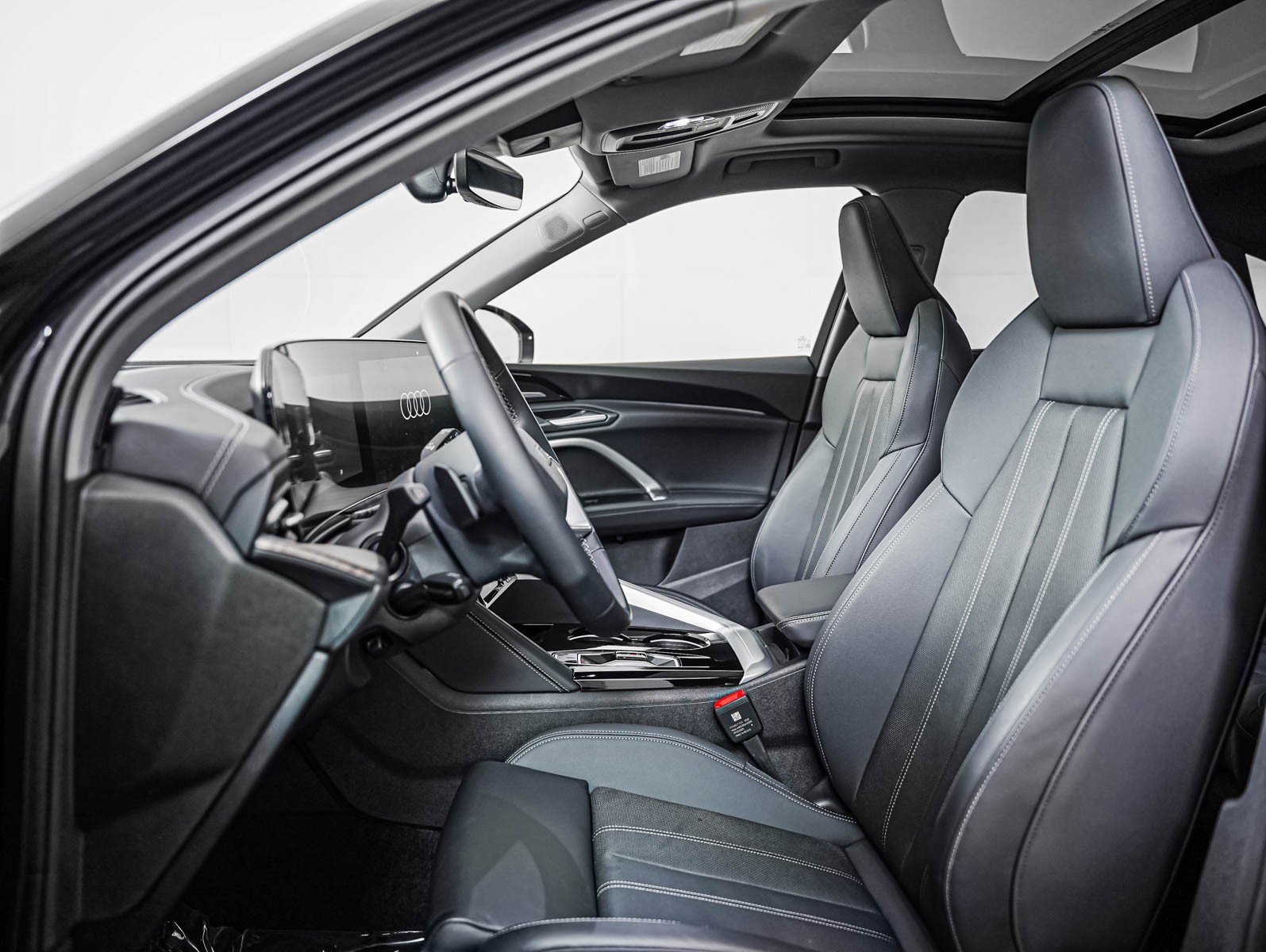 Used 2025 Mythos Black Metallic Audi Premium Plus image 12