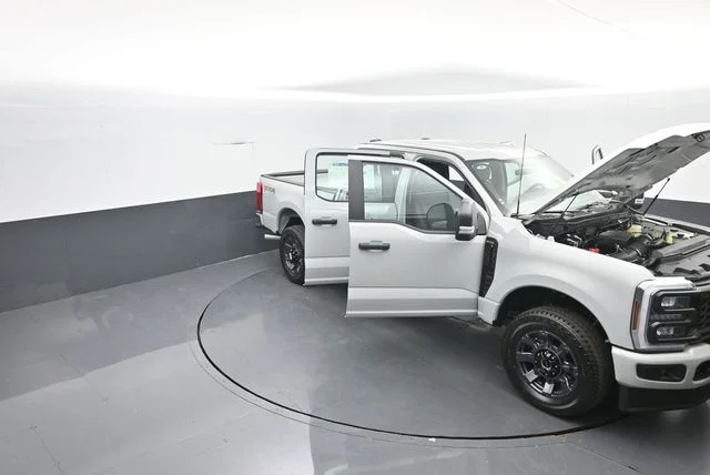 New 2026 White Ford XL image 40