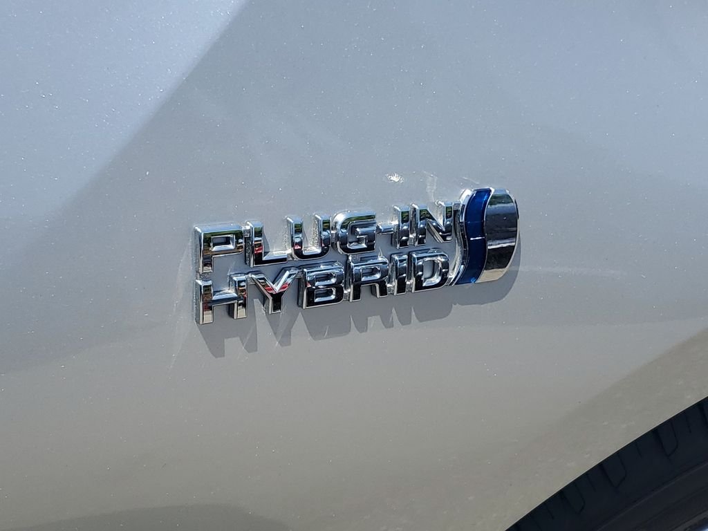 Used 2017 Classic Silver Metallic Toyota Plus image 7