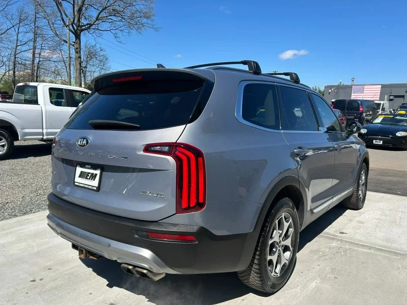Used 2020 Blue Kia EX Sport Utility 4D image 14