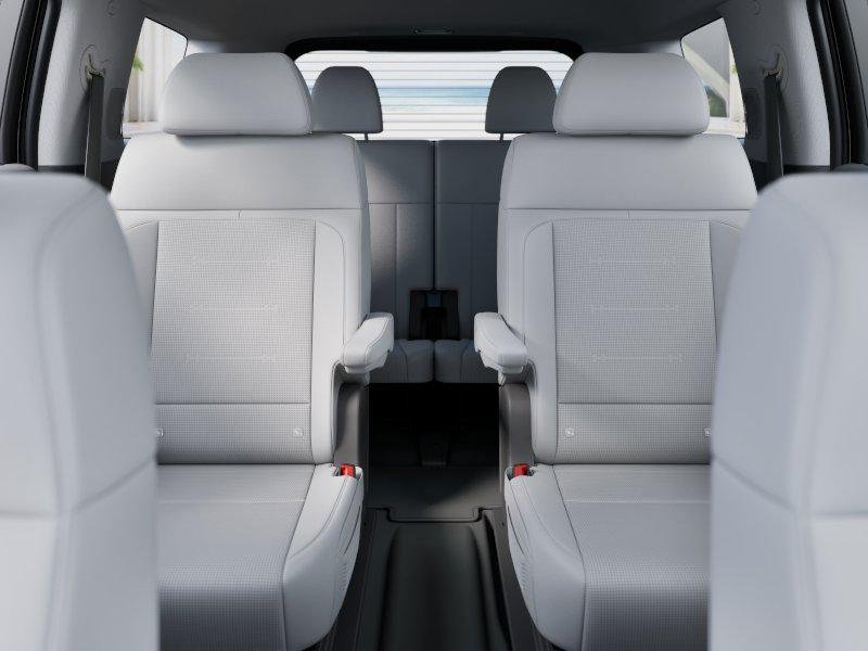 New 2027 Shimmering Silver Hyundai Limited image 12