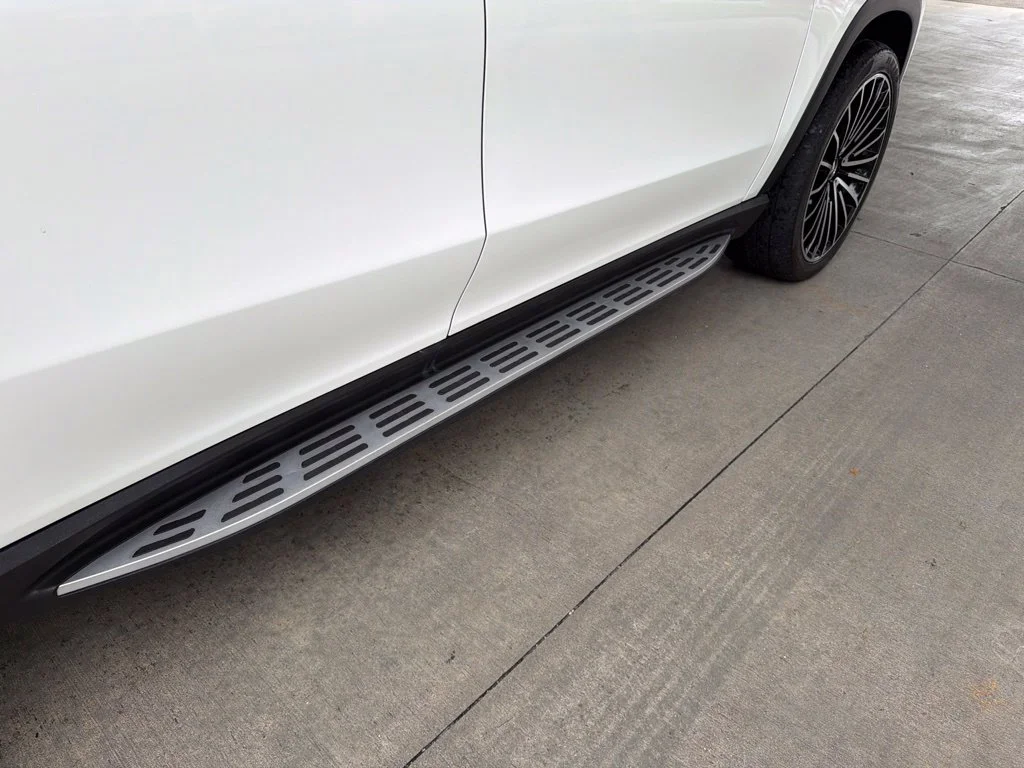 Used 2020 White Mercedes-Benz GLE 350 image 25