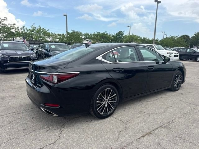 Used 2024 Black Lexus 350 image 3