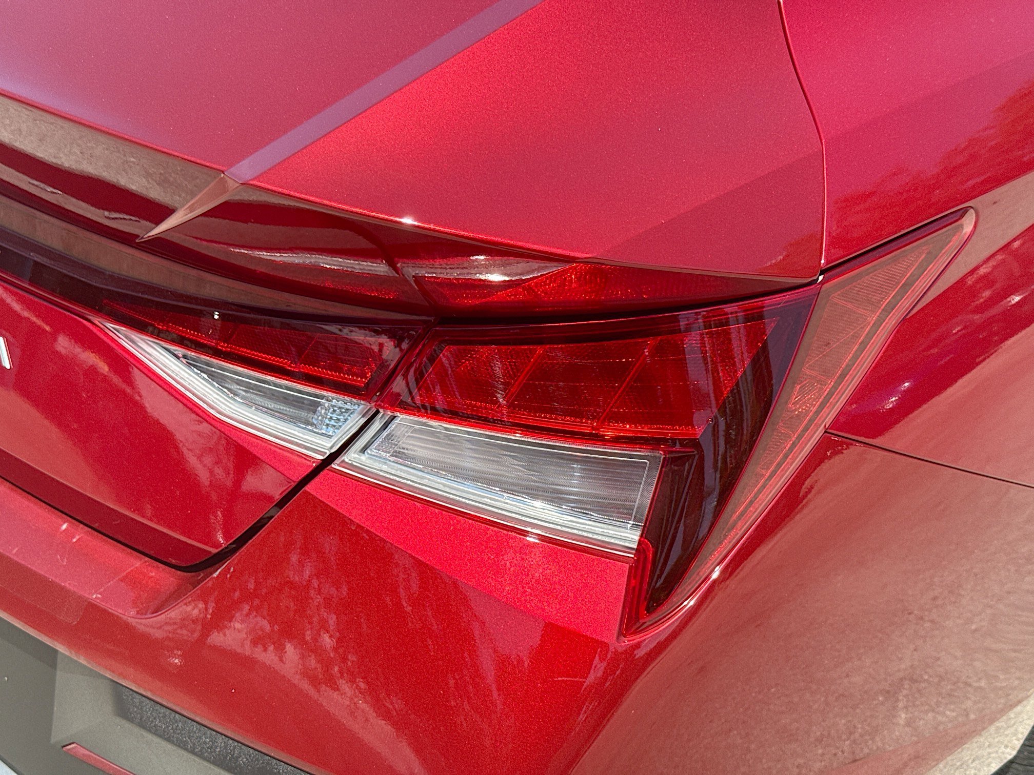 2025 Hyundai Elantra SE - Photo 24