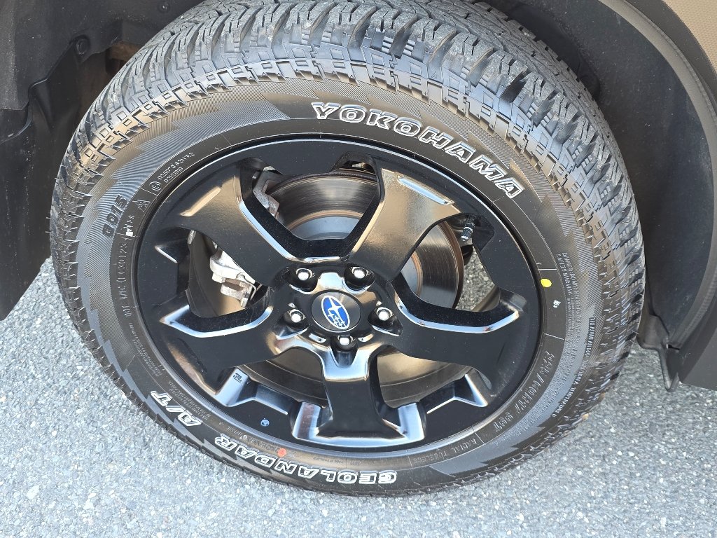 Used 2023 Magnetite Gray Metallic Subaru Wilderness image 27