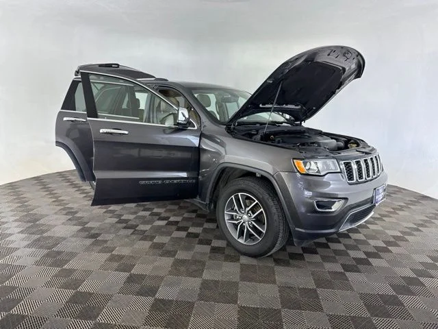 Used 2017 Gray Jeep Limited image 14