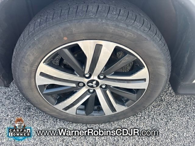 Used 2022 Silver Mitsubishi 2.0 ES image 4