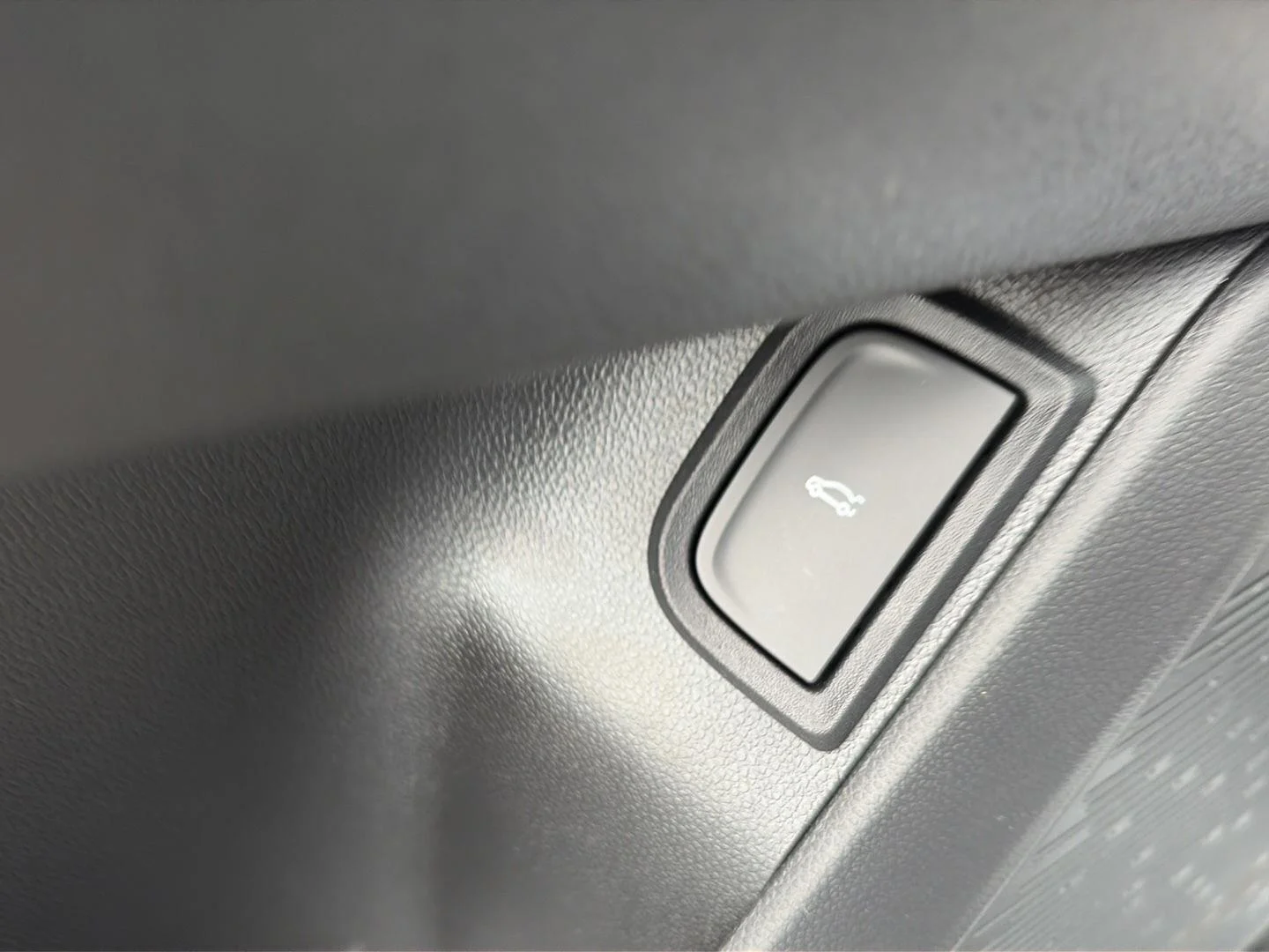 2027 Chevrolet Equinox ACTIV - Photo 11