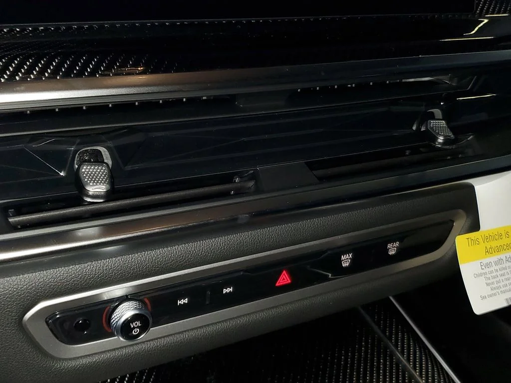 New 2026 Brooklyn Grey Metallic BMW M60i image 23